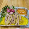 Hình ảnh Cơm gà má đùi (xé)