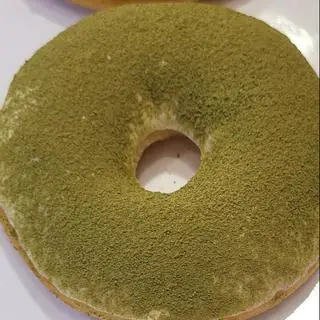 Hình ảnh donut bột matcha