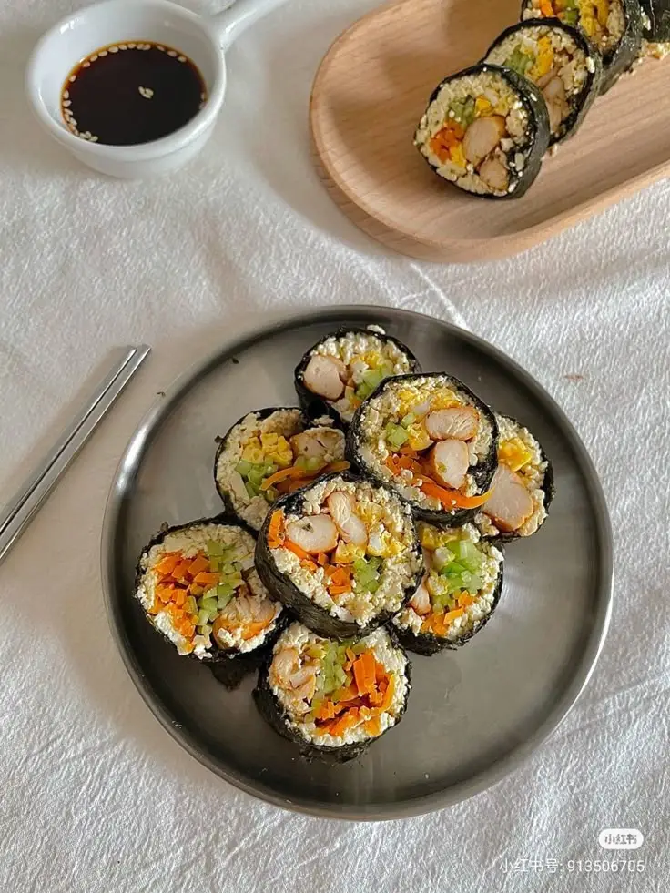 Hình ảnh Kimbap gà teriyaki