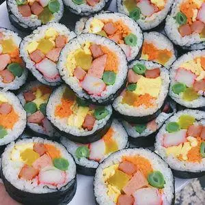 Hình ảnh Kimbap thường