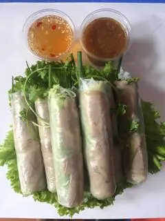 Hình ảnh Gỏi Cuốn Thịt Chân giò