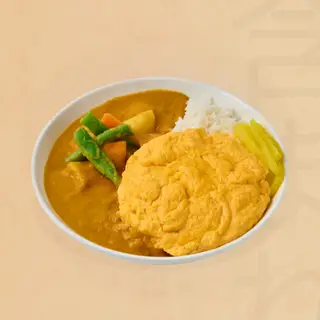 Hình ảnh Cơm Cà Ri Rau Củ Trứng Phủ