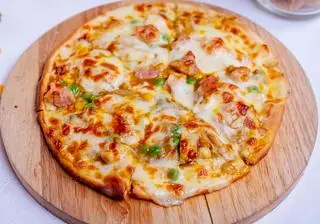Hình ảnh Pizza Thập Cẩm+ tặng 1 trà