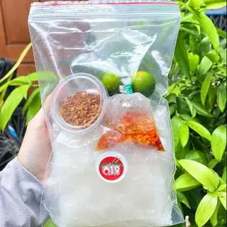 Hình ảnh Bánh tráng Chấm SATE tỏi