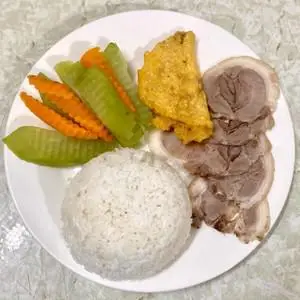 Hình ảnh Cơm thịt luộc