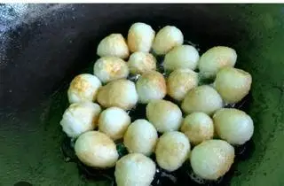 Hình ảnh Trứng Cút Chiên - 5 Viên