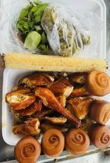 Hình ảnh Gà quay bánh bao cơm lam