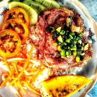 Hình ảnh Cơm sườn nướng - chả