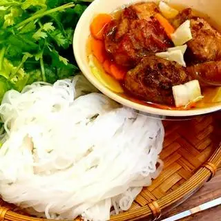 Hình ảnh Bún chả băm