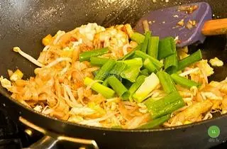 Hình ảnh Hủ tiếu xào trứng