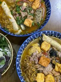 Hình ảnh Bún riêu cua tóp mỡ bò giò