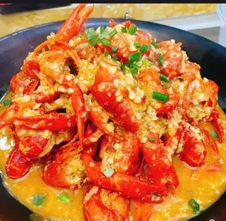 Hình ảnh 蒜香小龙虾 (中份)- tôm hùm đất sốt tỏi thơm (phần nhỏ) - Garlic Crawfish (Medium)