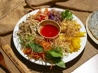 Hình ảnh Gỏi Ngũ Sắc