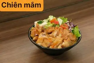 Hình ảnh Cơm gà chiên mắm