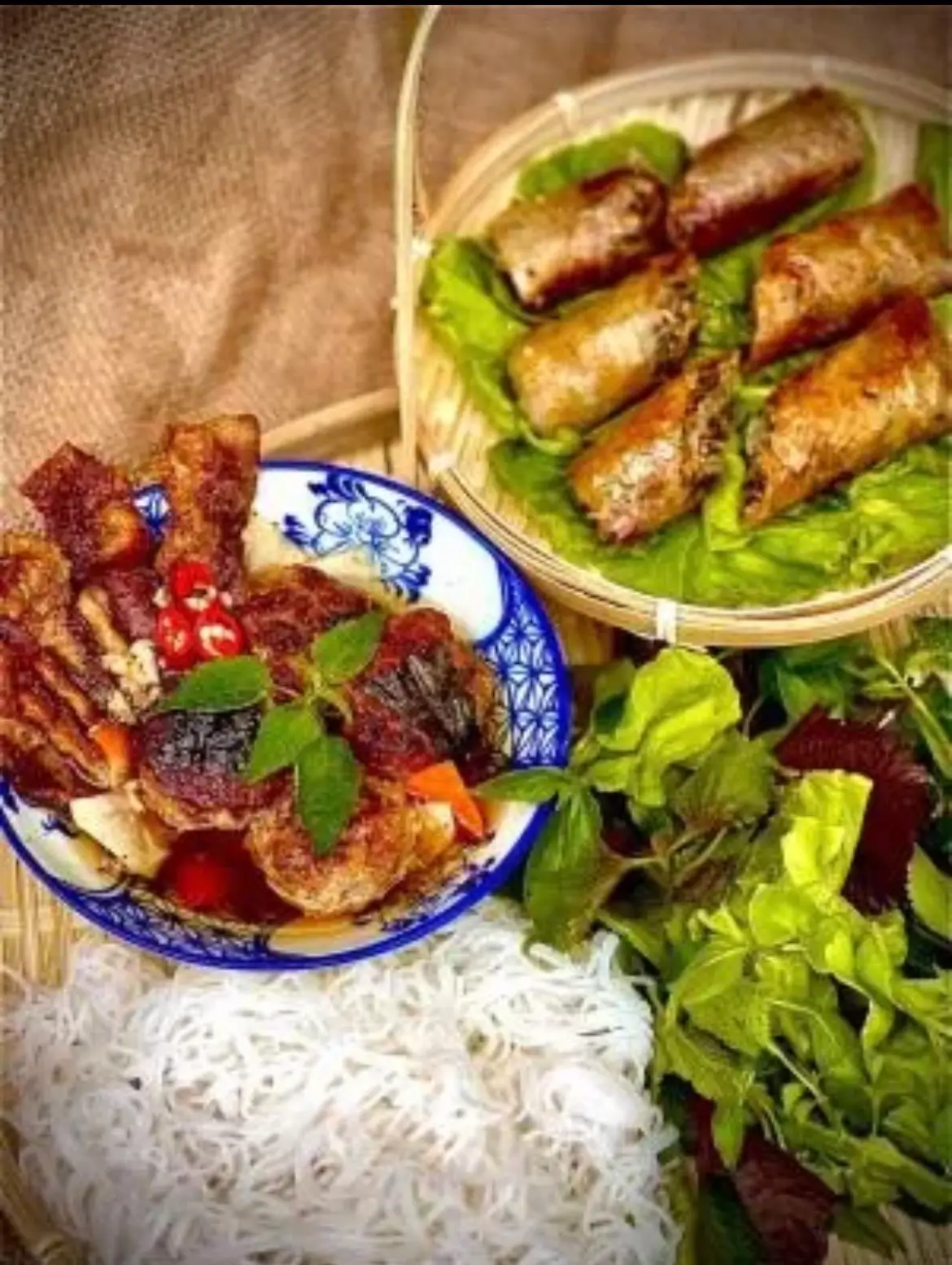 Hình ảnh BÚN RIÊU CUA TÓP MỠ