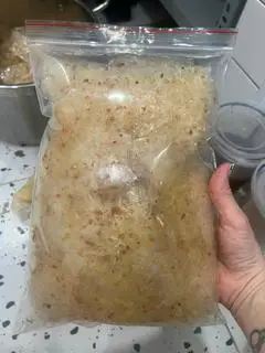Hình ảnh Bánh tráng muối tỏi sate size khổng lồ