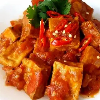 Hình ảnh Cơm đậu phụ sốt cà chua