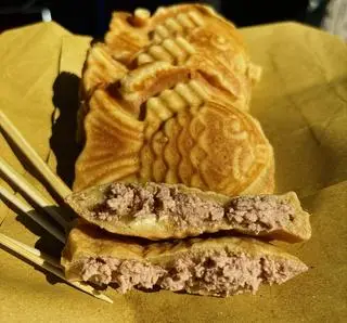 Hình ảnh Bánh cá pate - phô mai