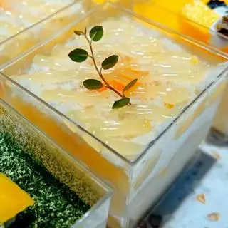 Hình ảnh Bông lan trứng muối mini