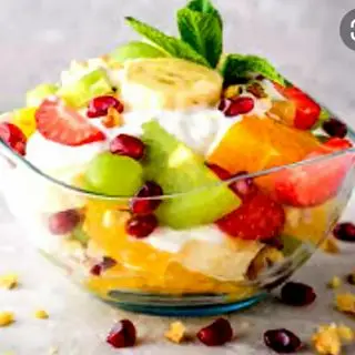 Hình ảnh Trái cây thập cẩm dầm yogurt 