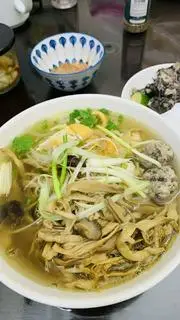 Hình ảnh Bún măng cánh gà