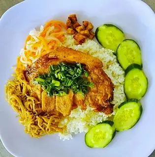 Hình ảnh Cơm sườn - bì
