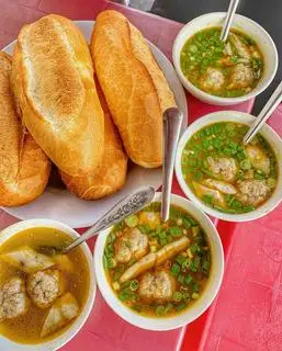 Hình ảnh Bánh Mì Xíu Mại Đà Lạt