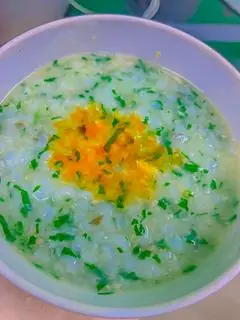 Hình ảnh Ức gà hầm đậu Hà Lan cải ngọt