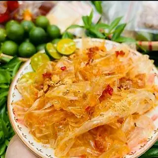 Hình ảnh Bánh Tráng Dẻo Trộn Muối Ớt Tắc rau 