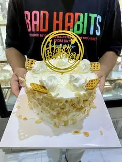 Hình ảnh Bánh kem Bắp (15cm) 