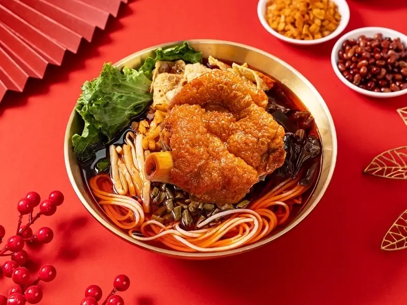 Hình ảnh Bún ốc móng giò