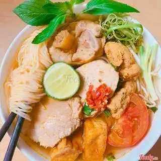 Hình ảnh Bún riêu có giò