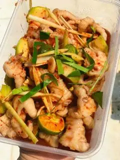 Hình ảnh Chân gà rút xương (size nhỏ)