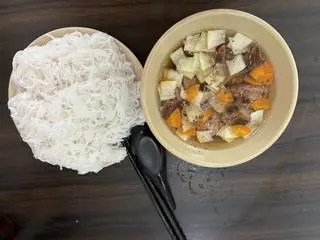 Hình ảnh bún chả đầy đủ