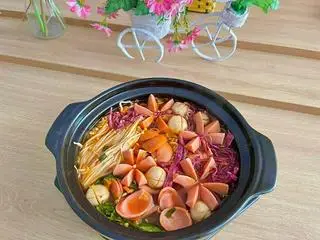 Hình ảnh Mỳ Cay Xúc Xích