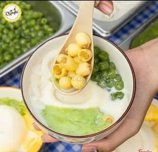 Hình ảnh Tàu hũ cốm xào hạt sen