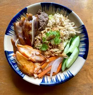 Hình ảnh Xôi Phá Lấu Xá Xíu