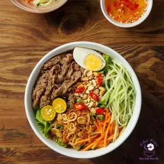 Hình ảnh Bún Trộn Nem Nướng + Pepsi