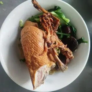 Hình ảnh mì vịt tiềm góc tư cánh 