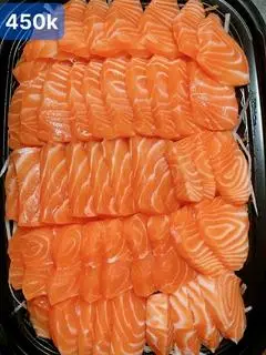 Hình ảnh Sashimi cá hồi 300gr - salmon sashimi