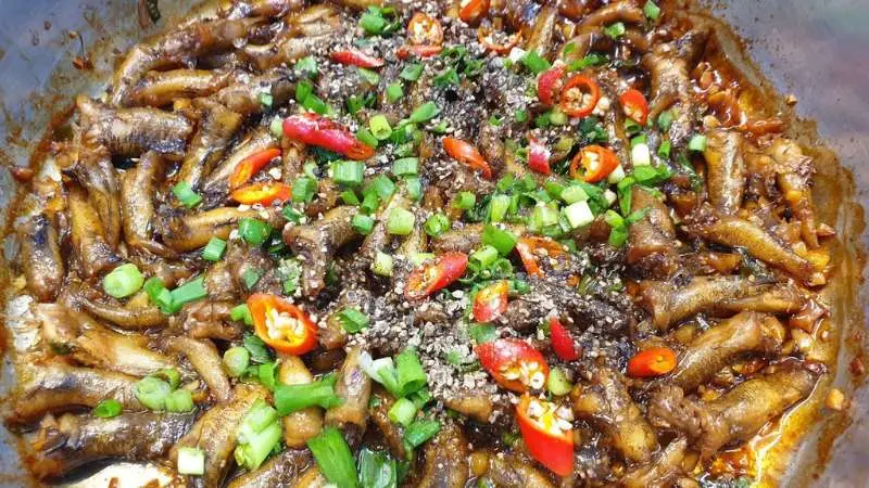 Hình ảnh Cơm Cá Bống Kho Tiêu