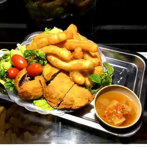 Hình ảnh Quẩy Nóng Giòn Mềm (10 Chiếc)