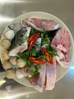 Hình ảnh Lẩu Thái cá thập cẩm