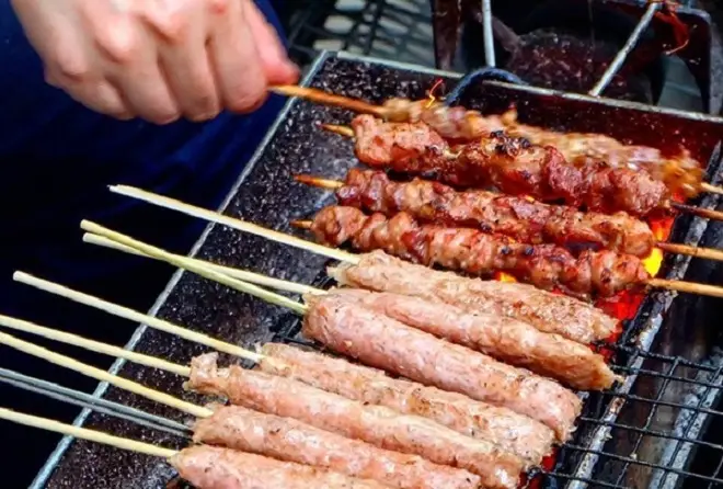 Hình ảnh Thịt xiên nướng x5