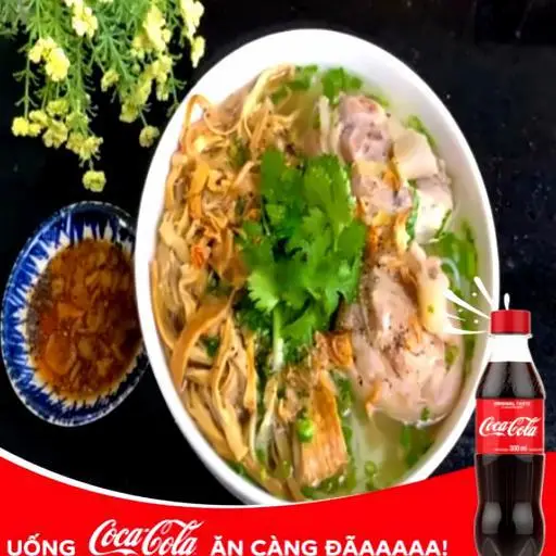 Hình ảnh Bún Móng Măng Khô - Coca