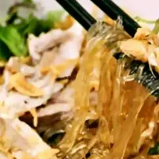 Hình ảnh Miến trộn cánh 1 suất