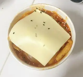 Hình ảnh Topbokki truyền thống phô mai