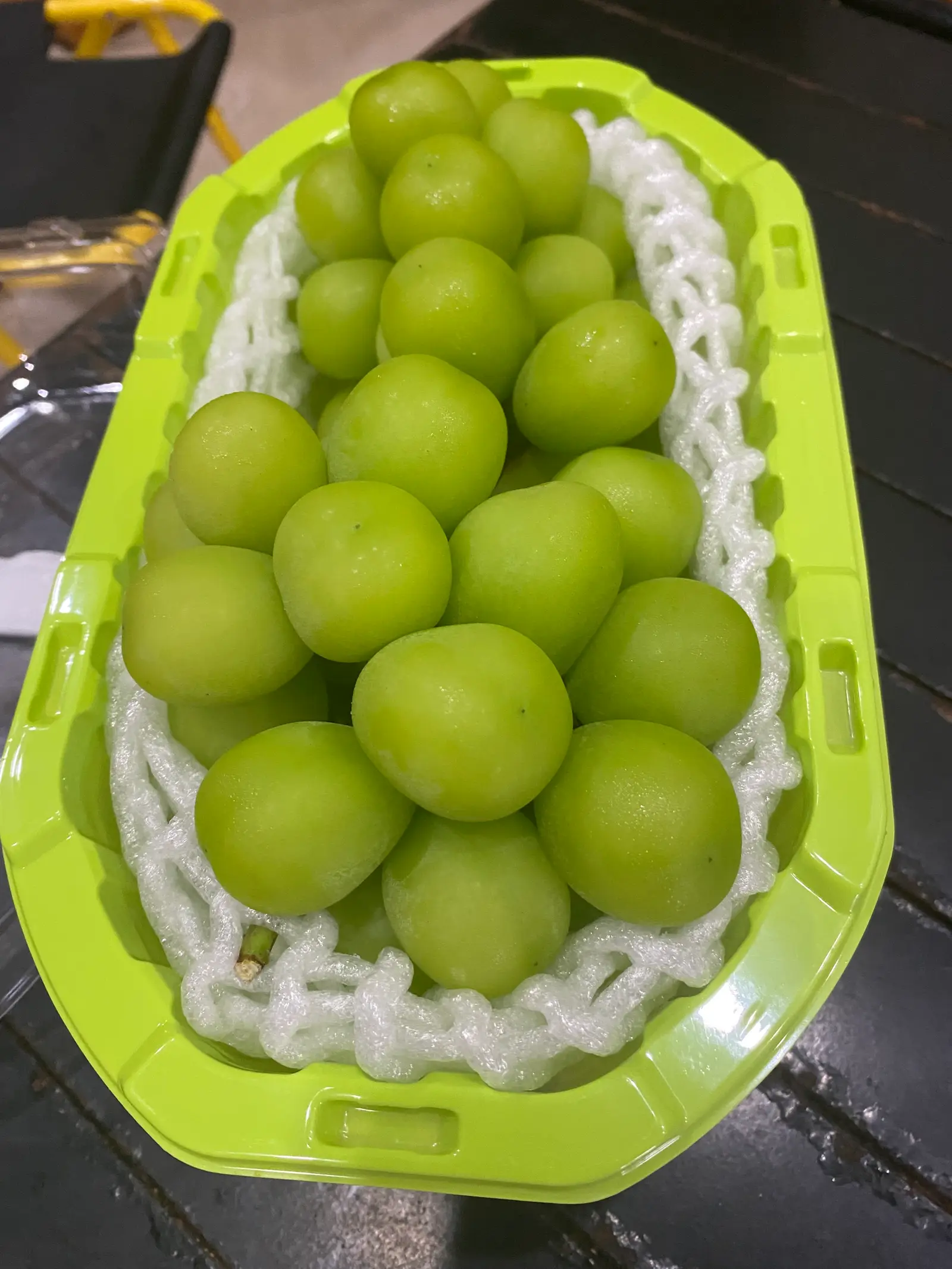 Hình ảnh Khay Nho Sữa ( 400gr)