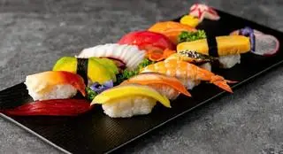 Hình ảnh Sushi  B(10 viên )