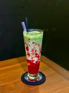 Hình ảnh MATCHA DÂU LATTE